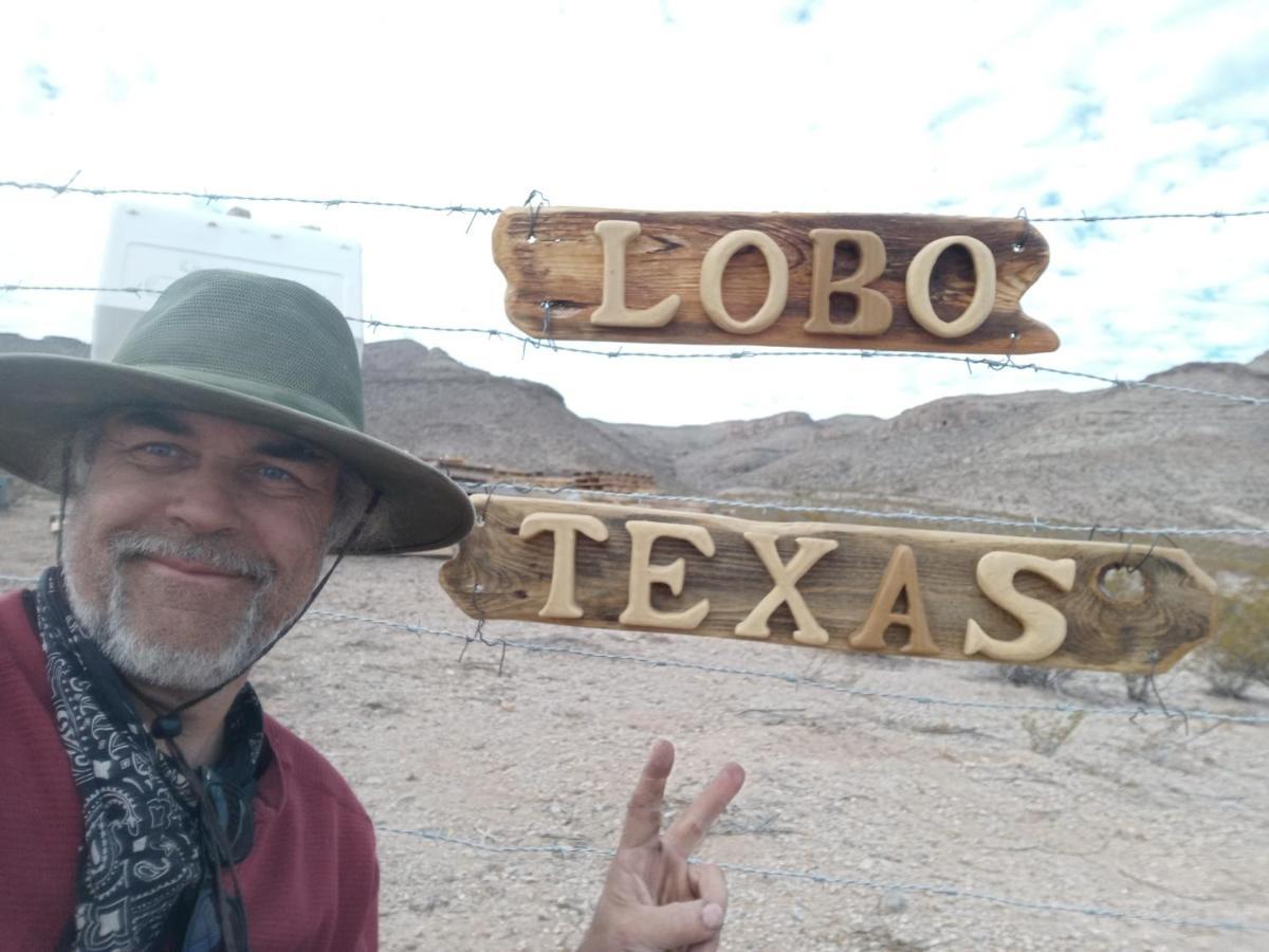 Camping At Desert Gardens Oasis At Lobo, Texas Van Horn Esterno foto